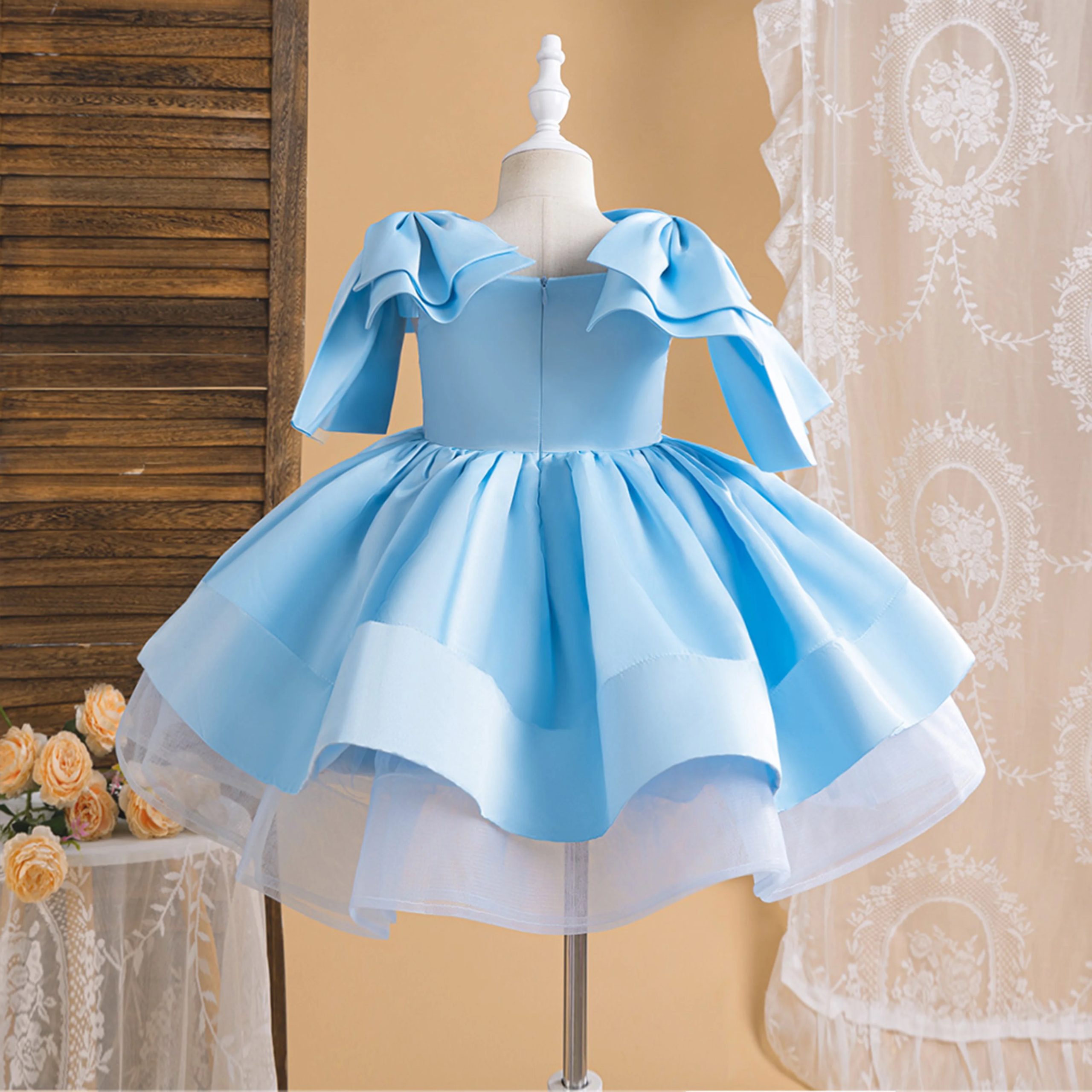 Girls Vintage Barbie Tutu Princess Dresses Elegant Girls Bow Birthday Party Dress Kids Ballet Formal Clothes Children New Wear