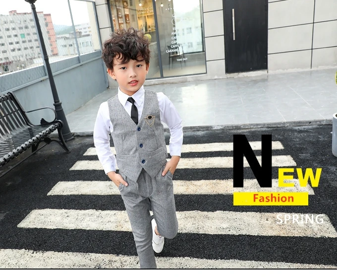 Boy Plaid Vest Blazer Kids Waistcoat Wedding Clothes Set Toddler Formal Dress Suit Child Brooch Shirt Pant Baby Gentlemen Outfit Boy Plaid Vest Blazer Kids Waistcoat Wedding Clothes Set Toddler Formal Dress Suit Child Brooch Shirt Pant Baby Gentlemen Outfit