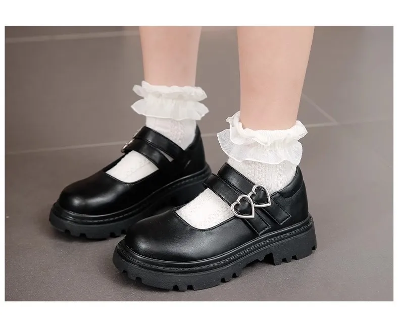 Girls Chunky Platform Mary Jane Shoes Children's Heart Buckle Strap Thick Heels Pumps Woman Black Patent Leather Lolita Shoes Girls Chunky Platform Mary Jane Shoes Children's Heart Buckle Strap Thick Heels Pumps Woman Black Patent Leather Lolita Shoes