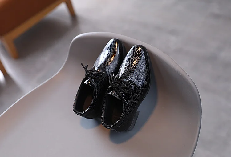 Child Boys Black Leather Shoes Britain Style for Party Wedding Low-heeled Lace-up Kids Fashion Student School Performance Shoes Child Boys Black Leather Shoes Britain Style for Party Wedding Low-heeled Lace-up Kids Fashion Student School Performance Shoes