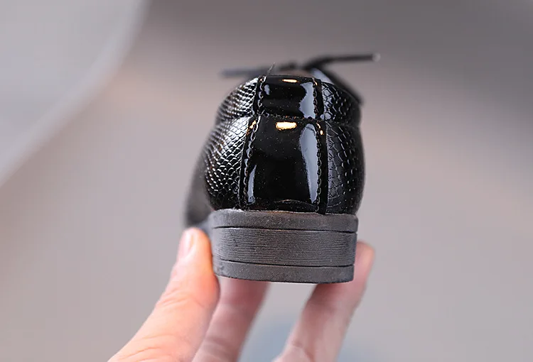 Child Boys Black Leather Shoes Britain Style for Party Wedding Low-heeled Lace-up Kids Fashion Student School Performance Shoes Child Boys Black Leather Shoes Britain Style for Party Wedding Low-heeled Lace-up Kids Fashion Student School Performance Shoes
