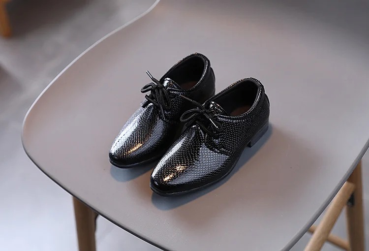 Child Boys Black Leather Shoes Britain Style for Party Wedding Low-heeled Lace-up Kids Fashion Student School Performance Shoes Child Boys Black Leather Shoes Britain Style for Party Wedding Low-heeled Lace-up Kids Fashion Student School Performance Shoes