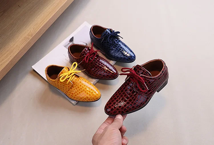 Boys Leather Shoes Spring Autumn Children's Flats Fashion British Style Lace-up Pointed Toe Kid School Uniform Performance Shoes Boys Leather Shoes Spring Autumn Children's Flats Fashion British Style Lace-up Pointed Toe Kid School Uniform Performance Shoes