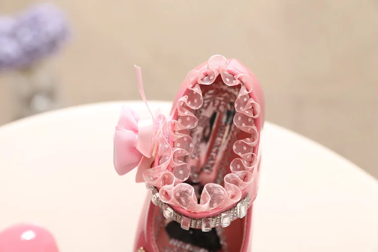 New Spring Girls Shoes Princess Ballet Flats Dance Party Wedding Shoes Rhinestone Children Shoes for 3-12 Years Old Kids New Spring Girls Shoes Princess Ballet Flats Dance Party Wedding Shoes Rhinestone Children Shoes for 3-12 Years Old Kids
