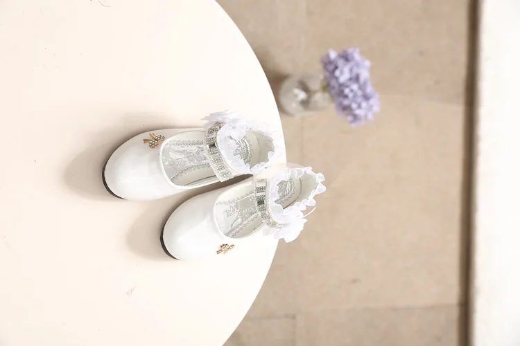 New Spring Girls Shoes Princess Ballet Flats Dance Party Wedding Shoes Rhinestone Children Shoes for 3-12 Years Old Kids New Spring Girls Shoes Princess Ballet Flats Dance Party Wedding Shoes Rhinestone Children Shoes for 3-12 Years Old Kids