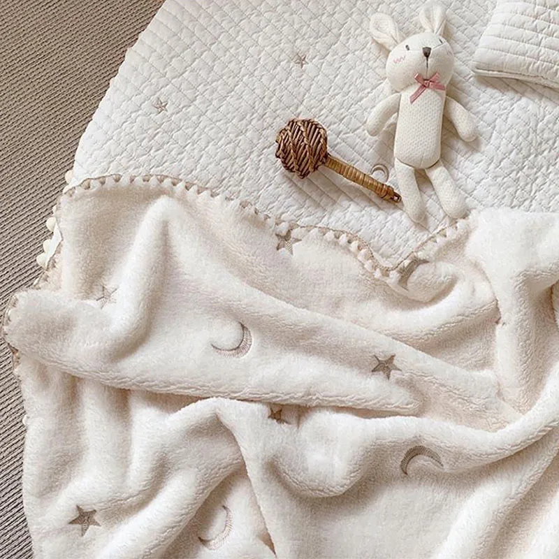 Soft Flannel Baby Blanket for Newborn Stroller Coral Fleece Warm Infant Babies Accessories Swaddle Wrap Blanket Bedding Cover Soft Flannel Baby Blanket for Newborn Stroller Coral Fleece Warm Infant Babies Accessories Swaddle Wrap Blanket Bedding Cover