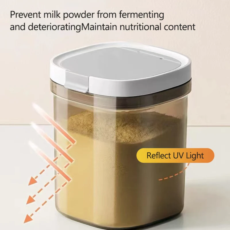Baby milk powder sealed storage tank, with magnetic suction spoon, three capacities optional, portable snack seasoning tank